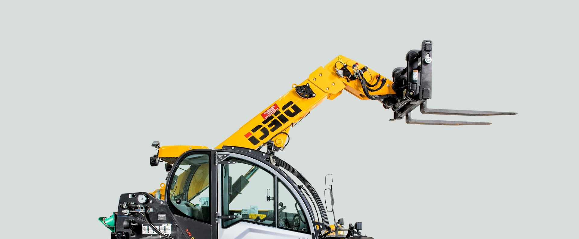 Lifting and material handling equipment